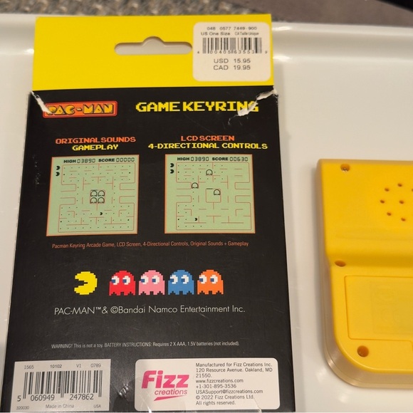 Pac-Man Keychain Yellow Handheld Game - Picture 3 of 3
